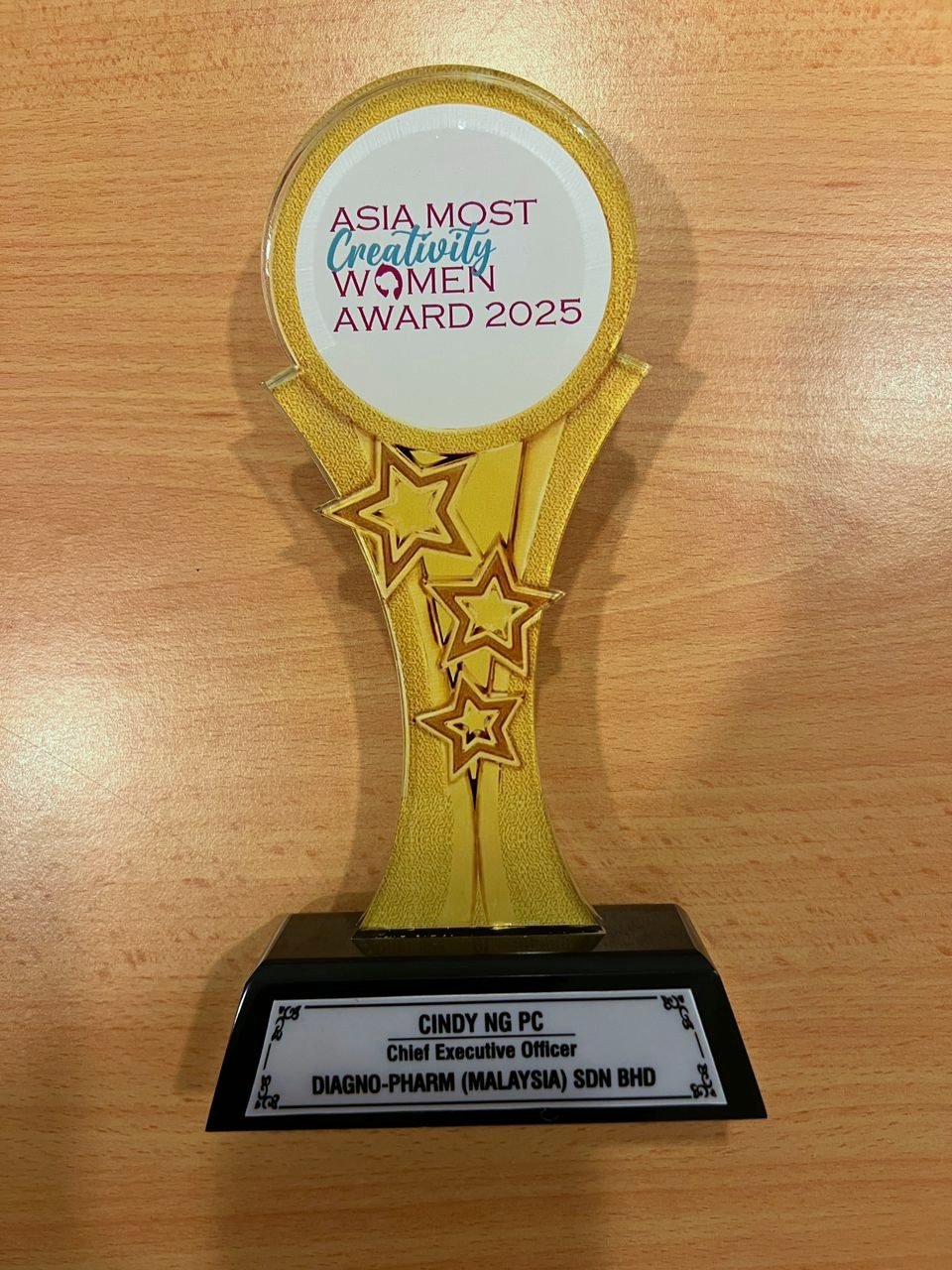 Asia Most Creativity Women Award 2025 — trophy